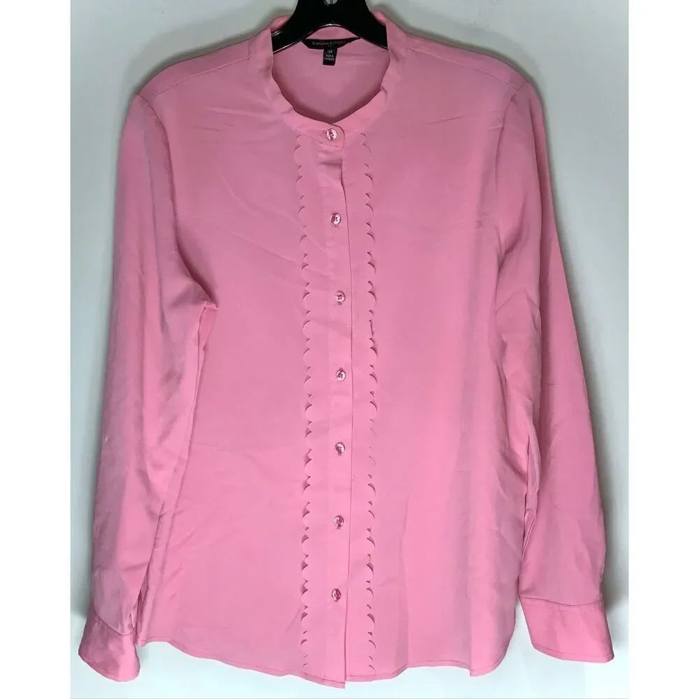 Banana Republic blouse size medium